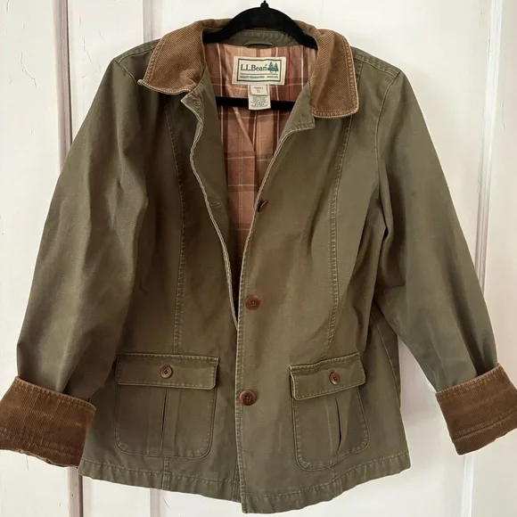 L.L. Bean Olive Utility Jacket with Brown Collar - Picture 6 of 6
